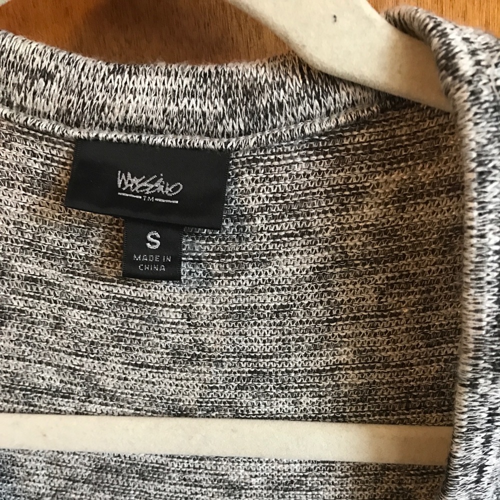 Mossimo cardigan - Picture 2 of 5